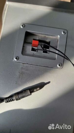 Большой сабвуфер Samsung