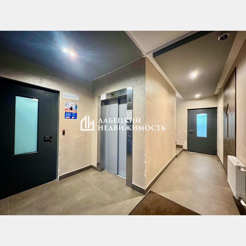 1-к. апартаменты, 47,7 м², 1/6 эт.
