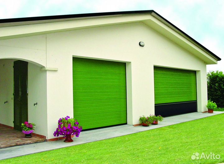 Секционные ворота