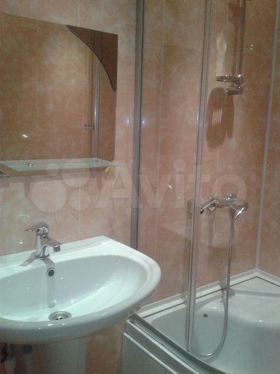 Комната 10 м² в 3-к., 1/1 эт.