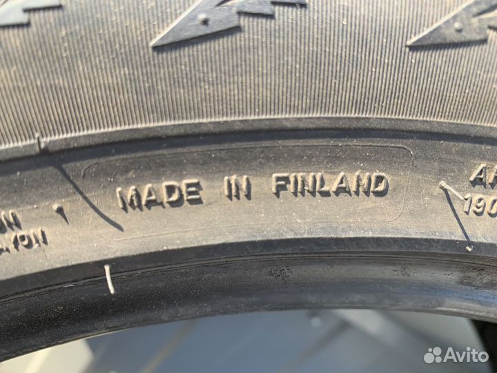 Nokian Tyres Hakkapeliitta R 245/50 R18