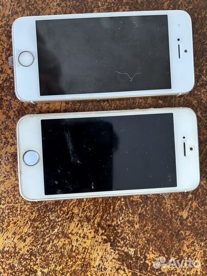 Телефон iPhone 5s