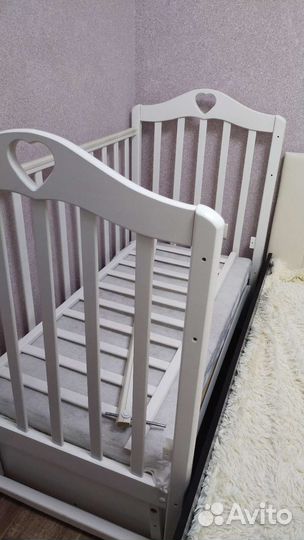 Детская кроватка