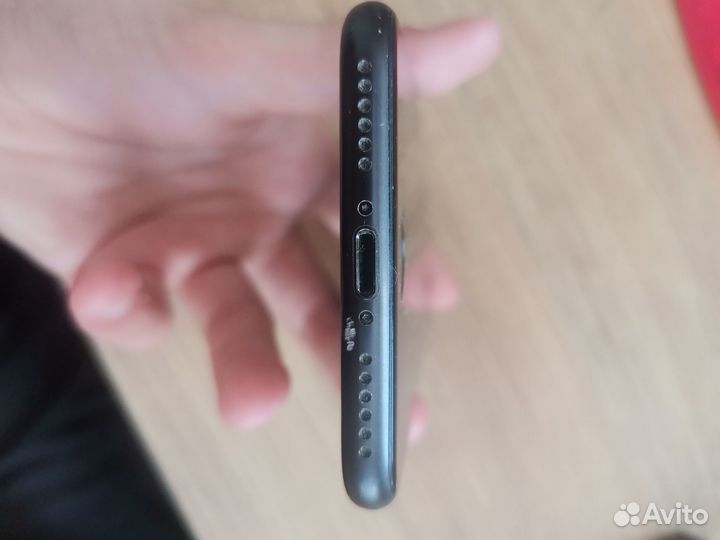 iPhone 7, 128 ГБ