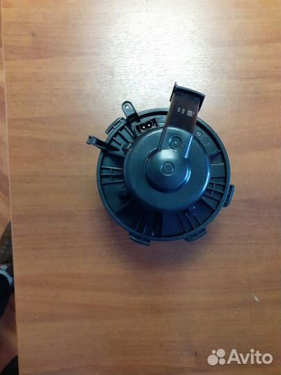 Вентилятор печки спринтер 0008356007