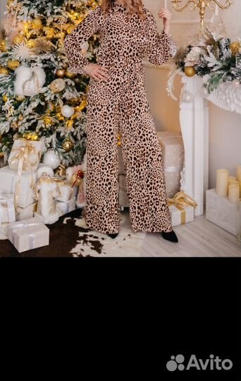 Комбинезон женский