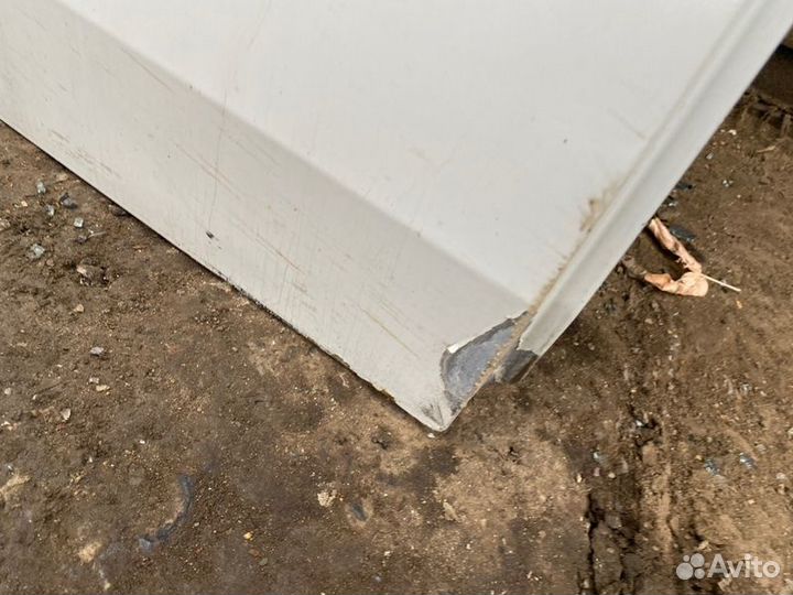 Дверь боковая задняя правая Renault Logan 1