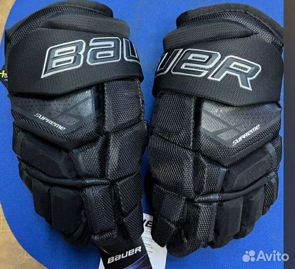 Перчатки (краги) хоккейные 10