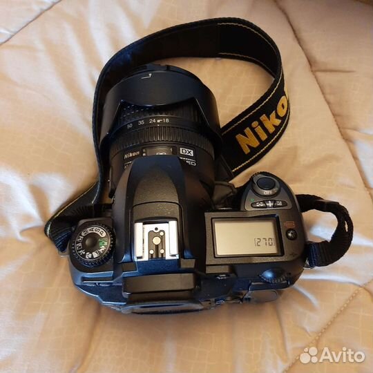 Зеркальный фотоаппарат nikon D70s, canon EOS 1100D