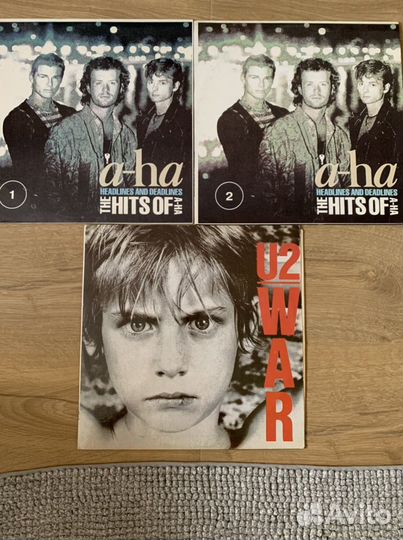 A-HA The hits of, U2 WAR