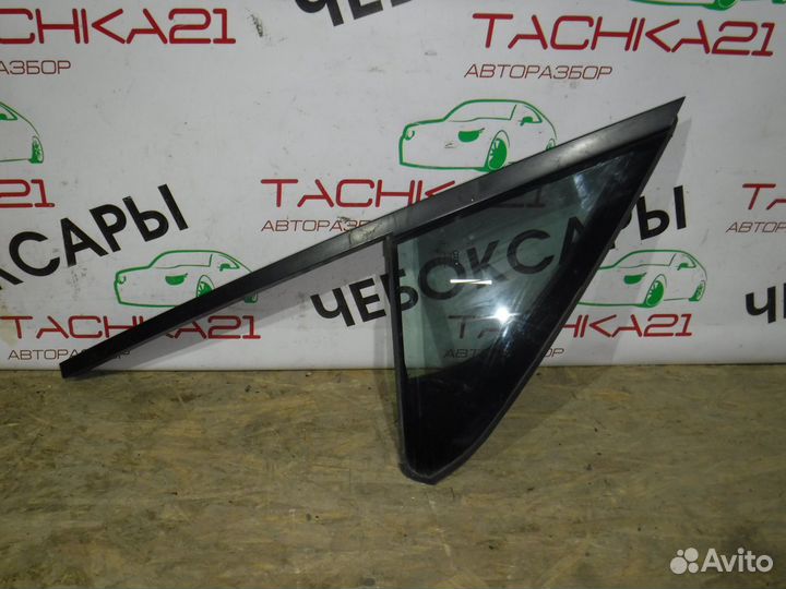 Стекло (форточка) двери передней правой audi Q7