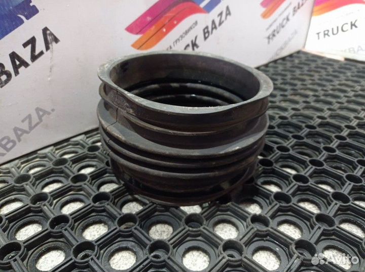 Патрубок воздушного фильтра Man TGX