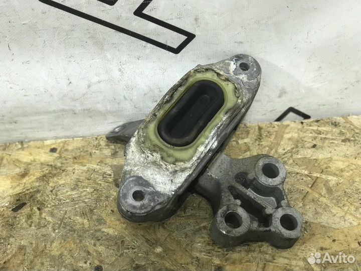 Подушка двигателя Opel Astra J GTC Рестайлинг