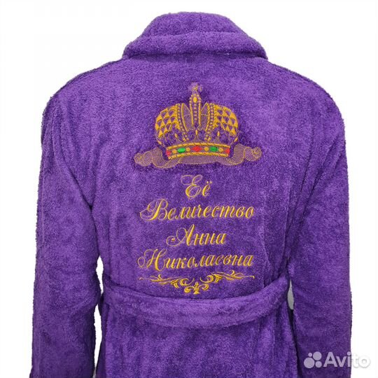 Халат с вышивкой