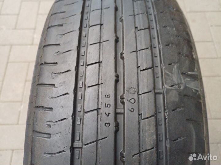 Nokian Tyres Hakka C2 215/60 R17C 109C