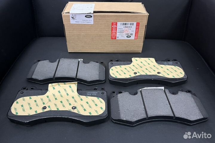 Тормозные колодки LR083935 Land Rover