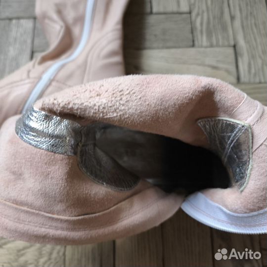 Сапожки женские 35