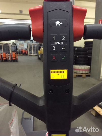 Транспортировщик паллет