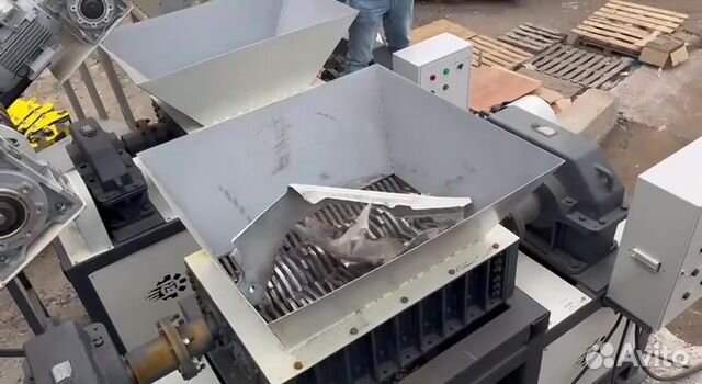 Шредер промышленный SM-200, Москва