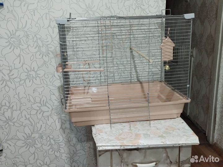 Клетка для попугаев