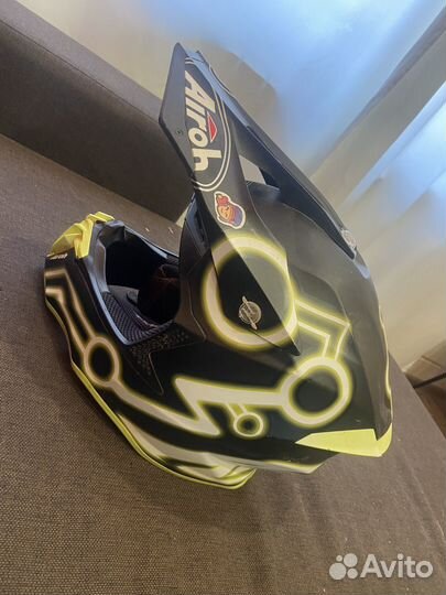 Кроссовый шлем Airoh