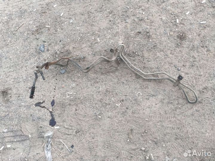 Трубка охлаждения гура Nissan Primera P10