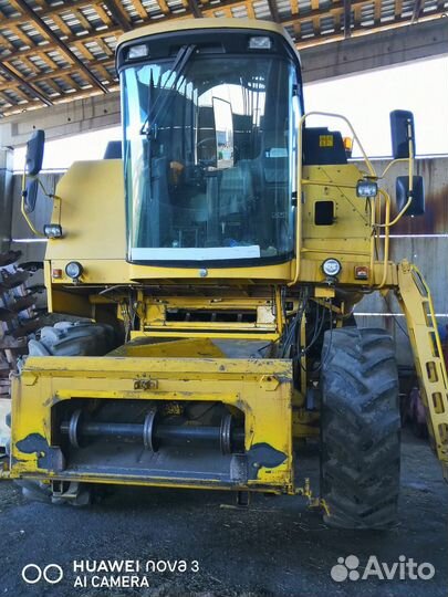 Комбайн New Holland TC 56, 2007