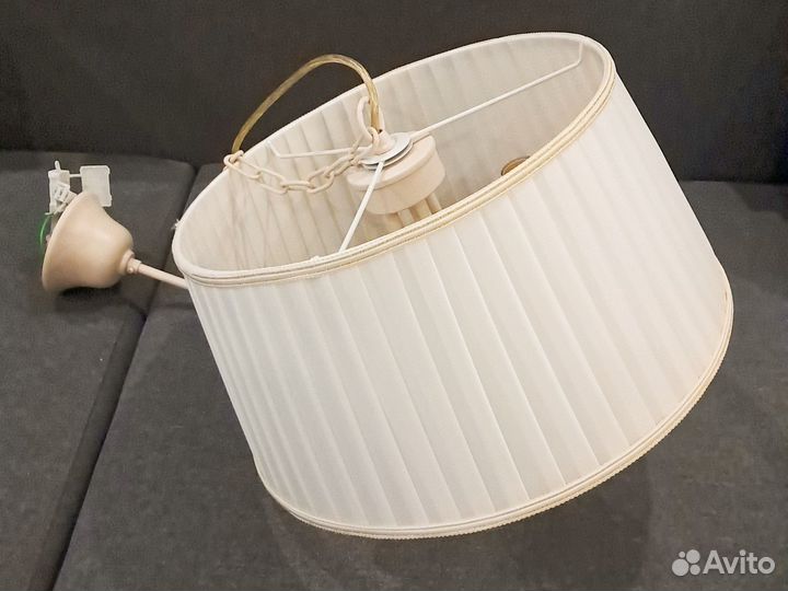 Люстра подвесная потолочная