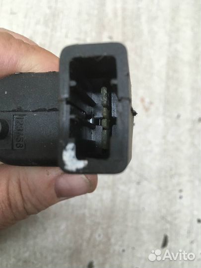 Б/У Активатор замка топливного бака Opel#001