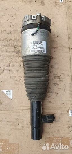 Амортизатор передний правый Volvo Хc60