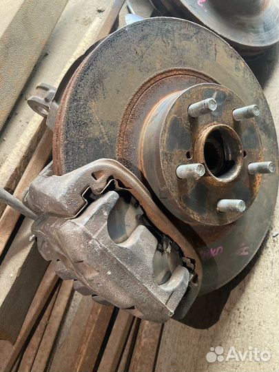 Ступицы передние subaru forester SH5 ej20t