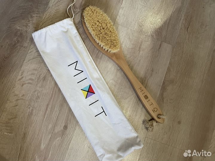 Щетка для сухого массажа