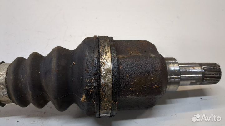 Полуось левая передняя Peugeot 3008