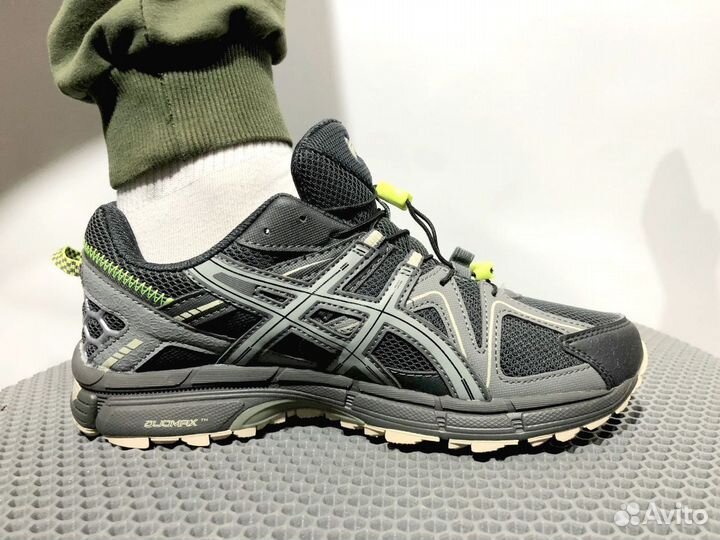 Кроссовки Asics современные