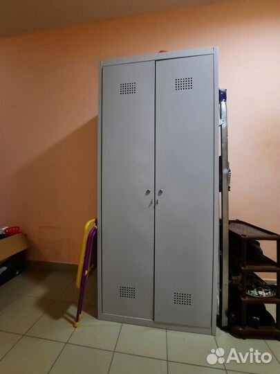 Шкаф металлический для инструментов бу