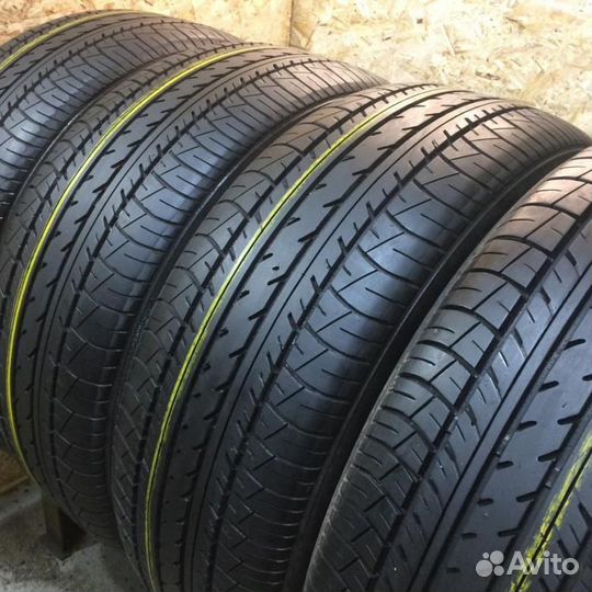 Yokohama BluEarth E70 215/55 R17