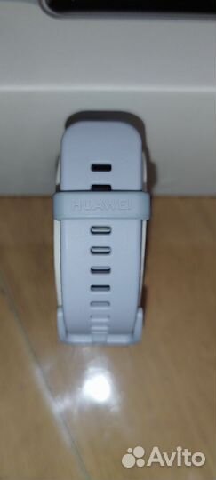 Смарт-часы Huawei Watch FIT