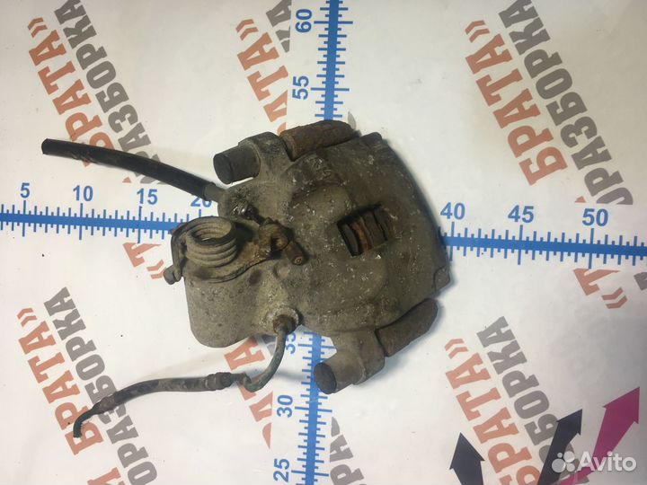 Рено Лагуна Суппорт задний правый Прав