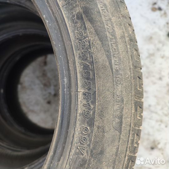 Yokohama Geolandar SUV G055 225/55 R19