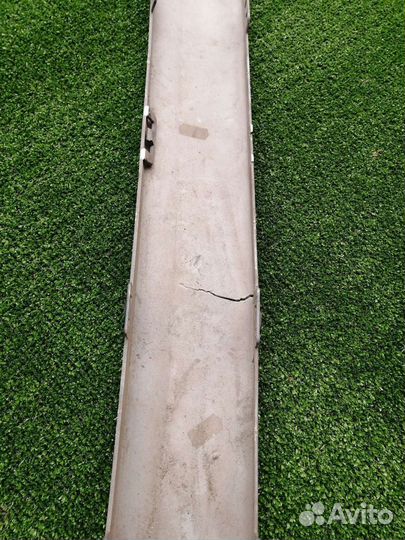 Молдинг заднего бампера Mercedes w210 рест