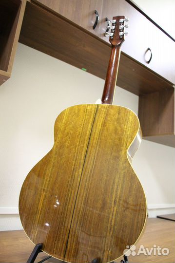 Продам акустическую гитару Samick LJ-20GA