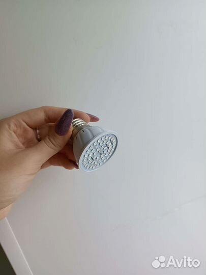 Светодиодная фитолампа для растений