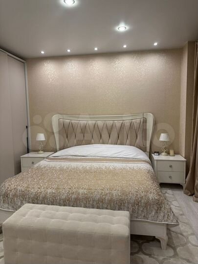 3-к. квартира, 83 м², 1/10 эт.