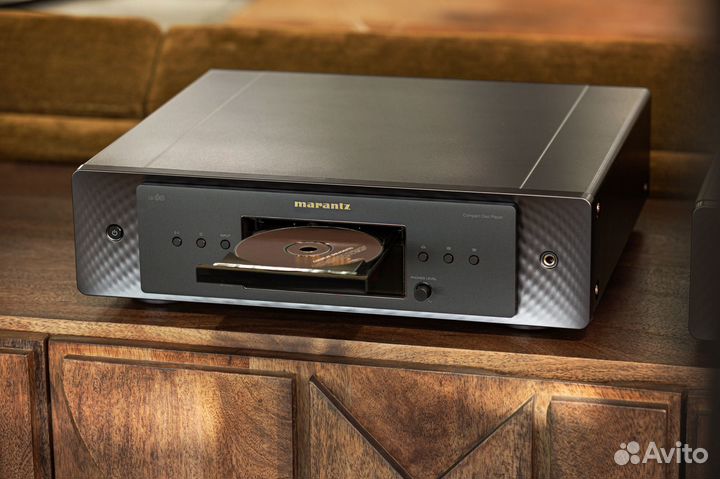 CD проигрыватель Marantz CD 60 Silver