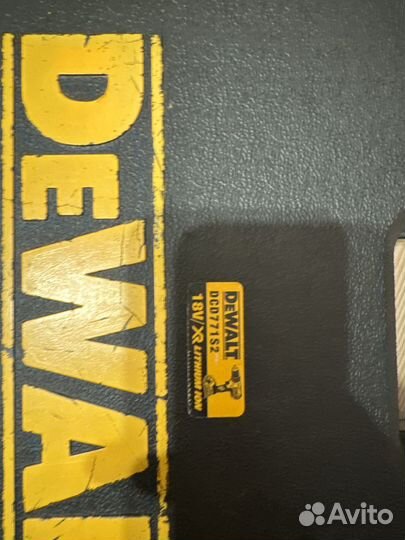 Шуруповерт dewalt