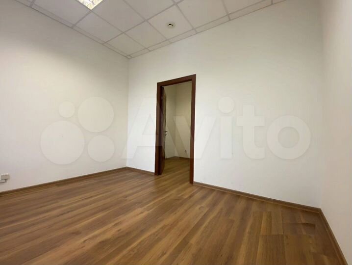 Офис (B), 391.7 м²