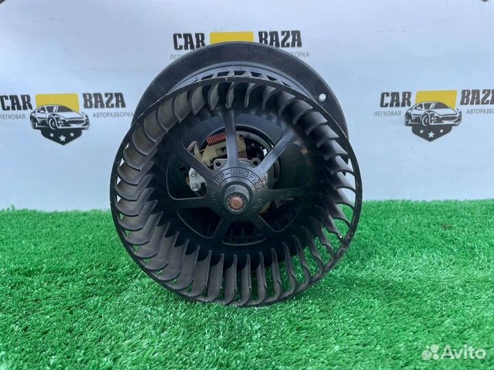 Моторчик отопителя задний Ford Galaxy