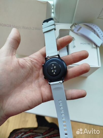 Часы honor watch magic 2