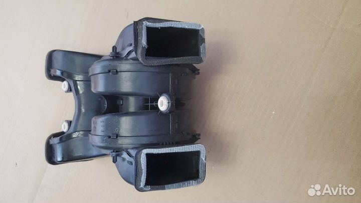 Вентилятор задней части салона bmw 5,7 f10 02 m07