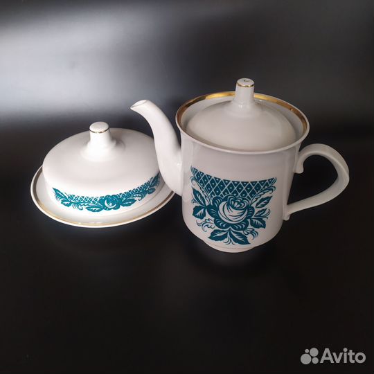 Заварочный чайник и масленка Дулево